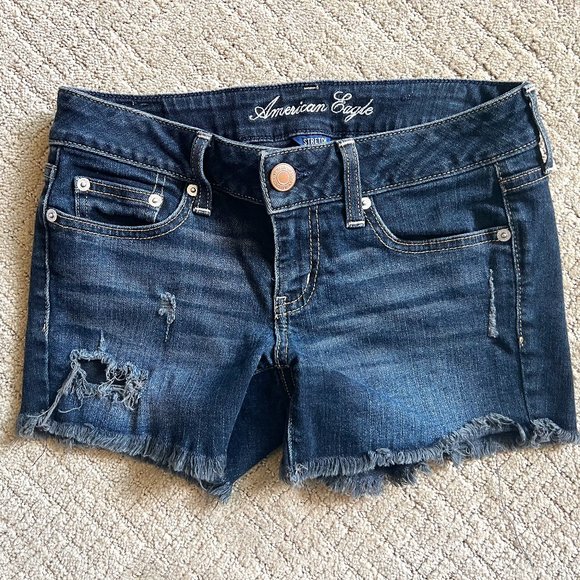 American Eagle Distressed Stretch Shorts, Dark wash, Size 4 - Picture 1 of 7